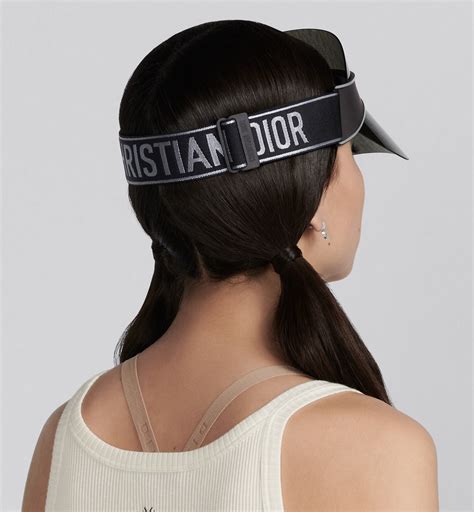 Shop Dior DiorClub V1U DiorOblique Visor 